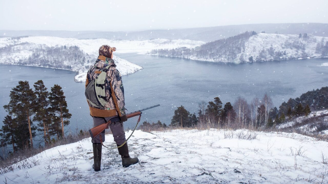 Peut-on chasser lorsqu’il neige ? Ce que dit la loi