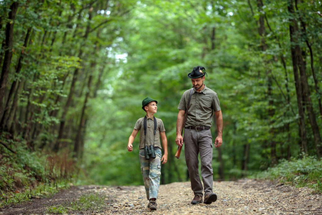 Les mineurs peuvent-ils accompagner leurs parents à la chasse ?