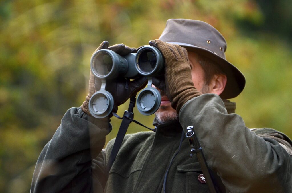 Quelles jumelles choisir pour la chasse ?