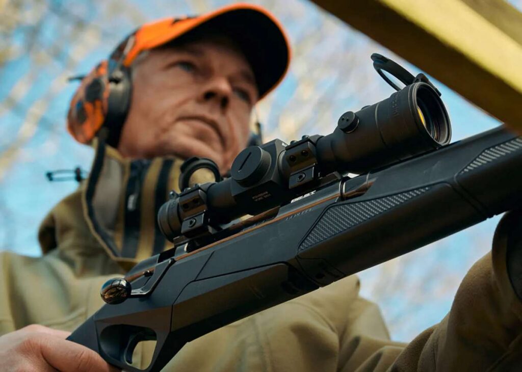 Existe-t-il un point rouge adapté pour tirer à 100 mètres ?