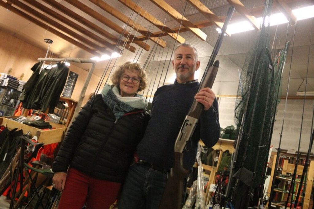 Commerce "Les 3 cannes" chasse et pêche à Falaise