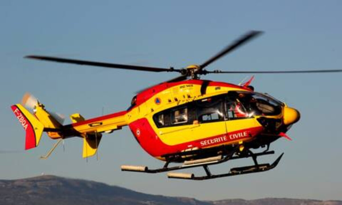 Hélicoptère Sécurité Civile Dragon 06