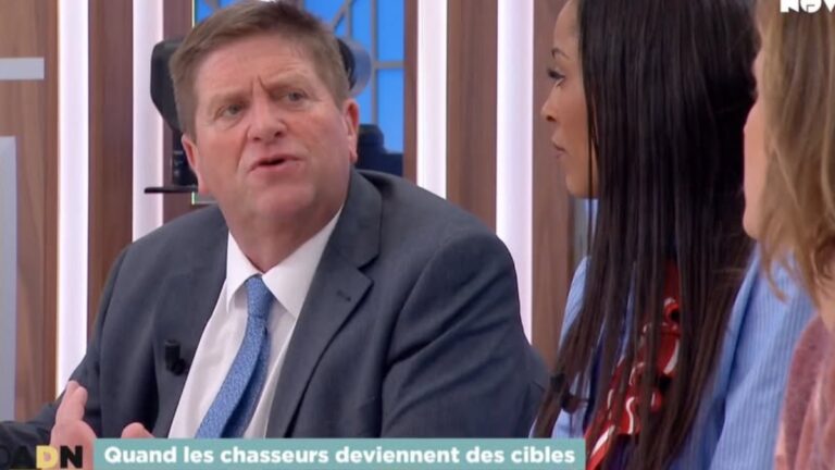 Des journalistes dubitatifs face aux propos de Willy Schraen: “La nature, c’est privé” !