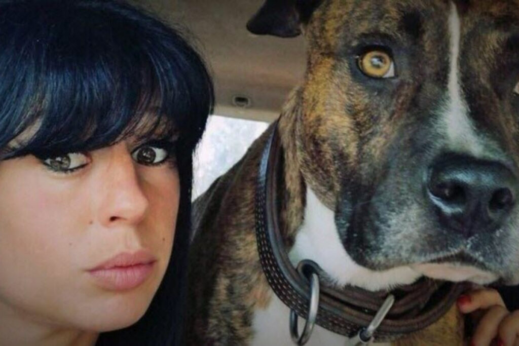 Elisa Pilarski et le chien Curtis