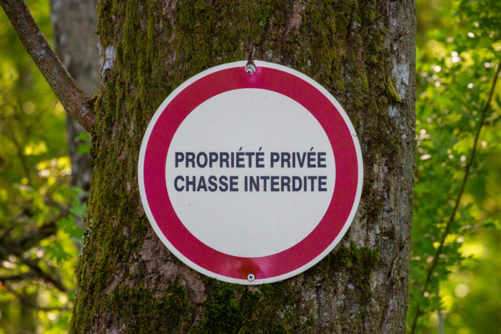 panneau chasse interdite