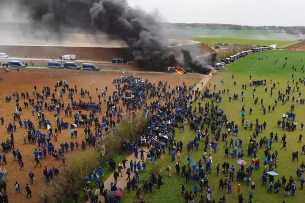 Manif Sainte-Soline mars 2023