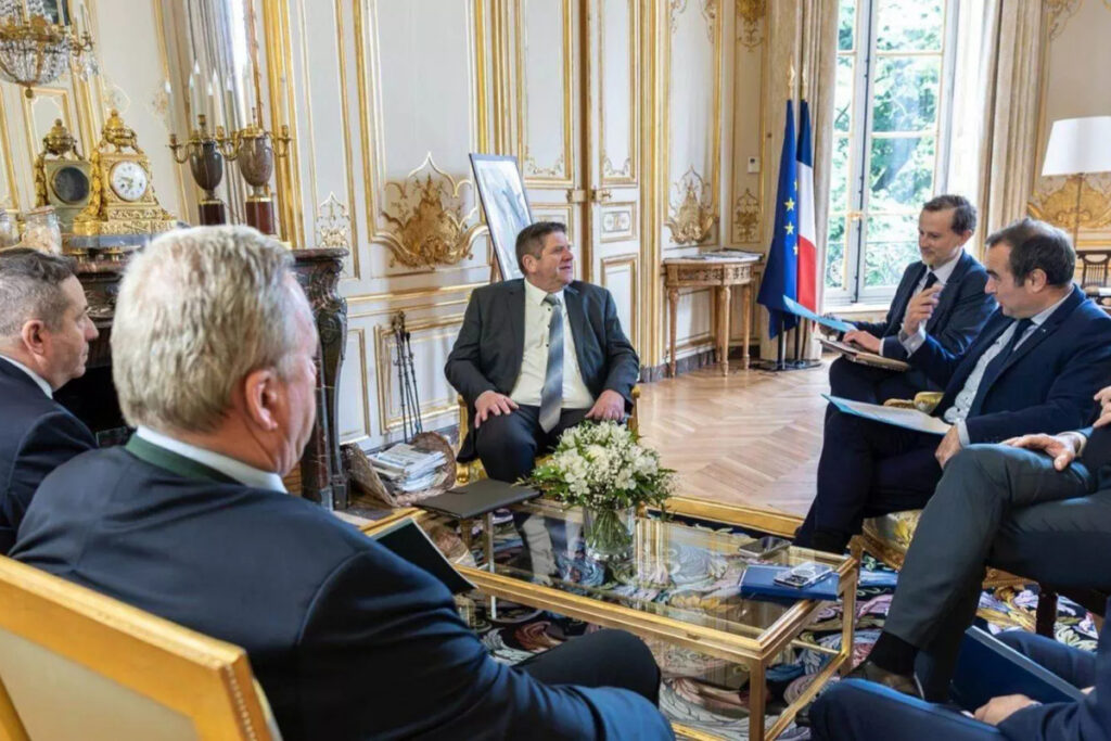 Willy Schraen et la FNC reçus à Matignon par Sébastien Lecornu 1er Ministre