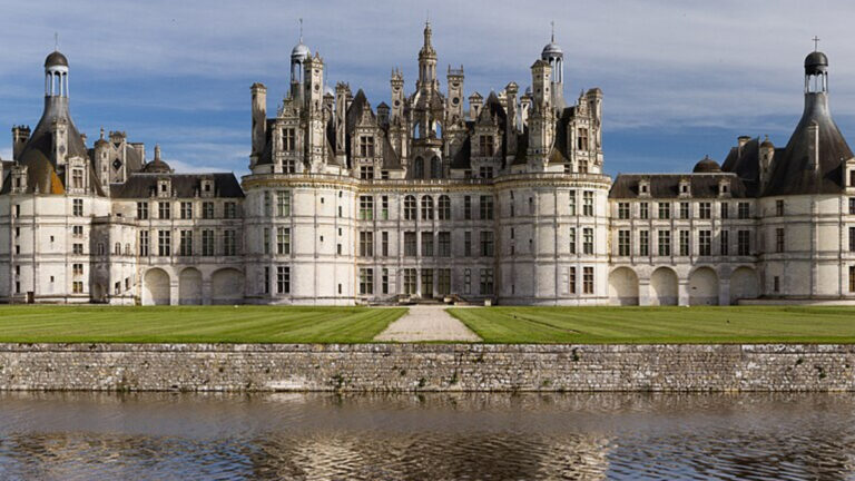 Le château de Chambord en péril : un chantier à 37 millions d’euros