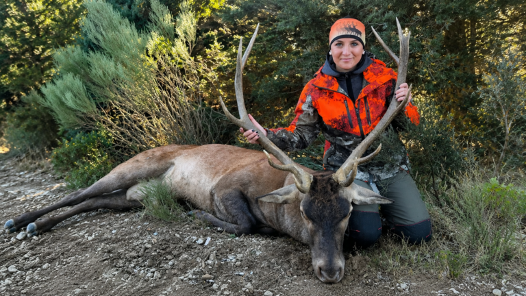 « La chasse m’a rapprochée de mon père comme rien d’autre » : Laurie Martin raconte sa passion sans filtre