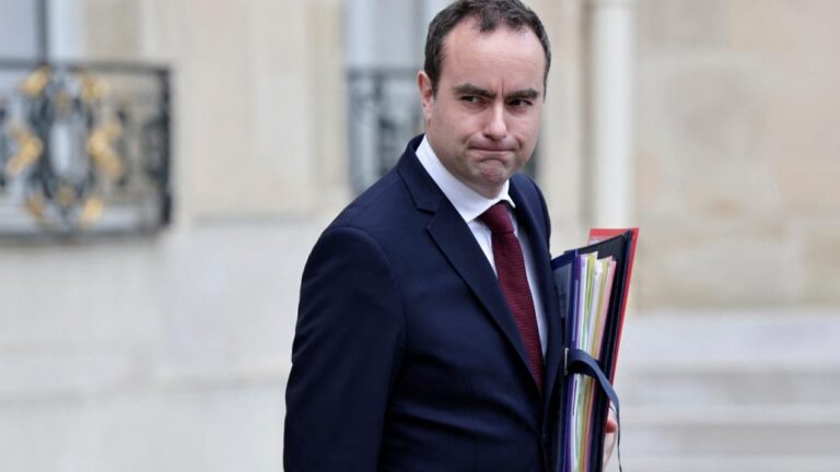 Chasse : Sébastien Lecornu sous l&rsquo;influence des ONG animalistes ?
